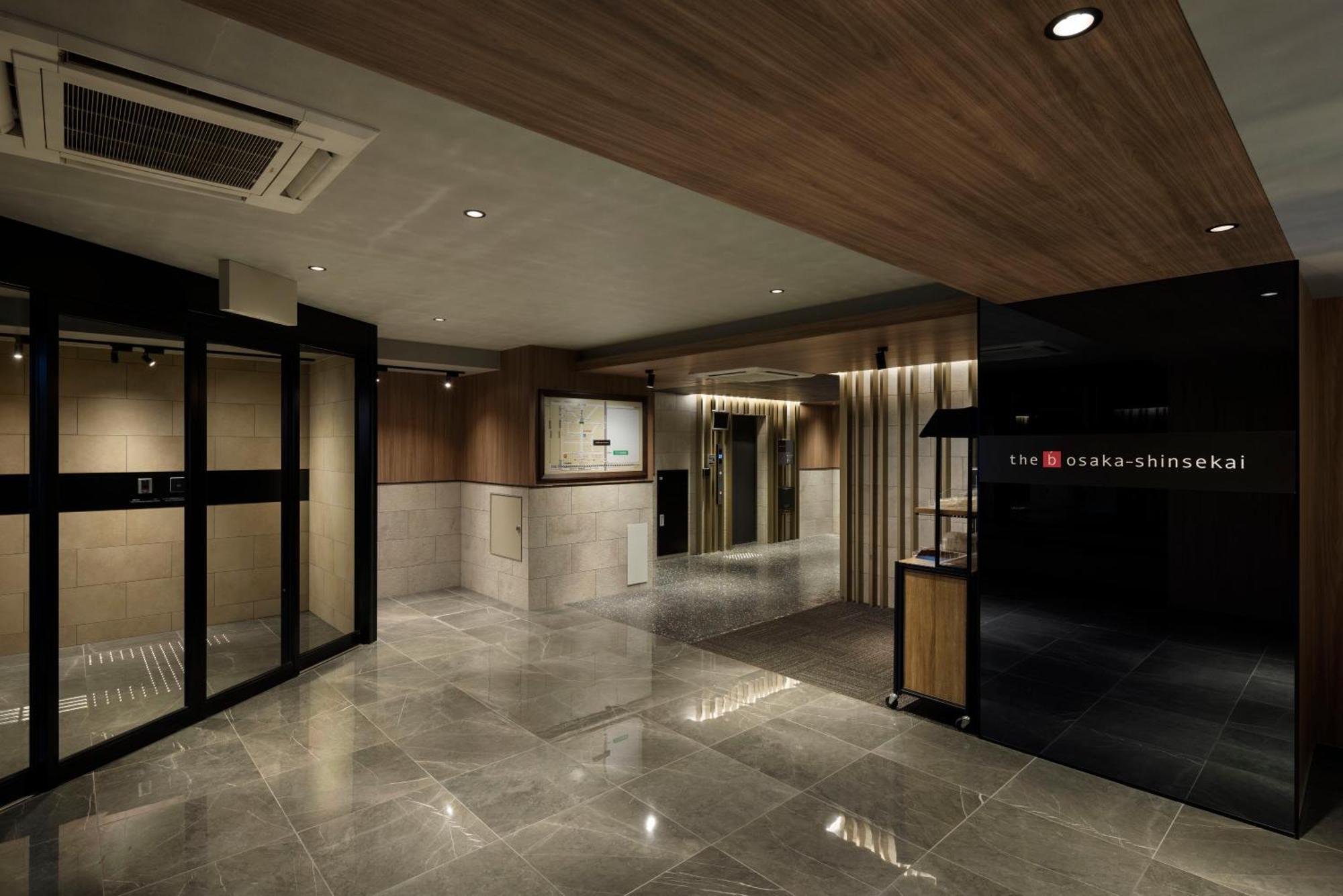 The B Osaka-Shinsekai Hotel Bagian luar foto