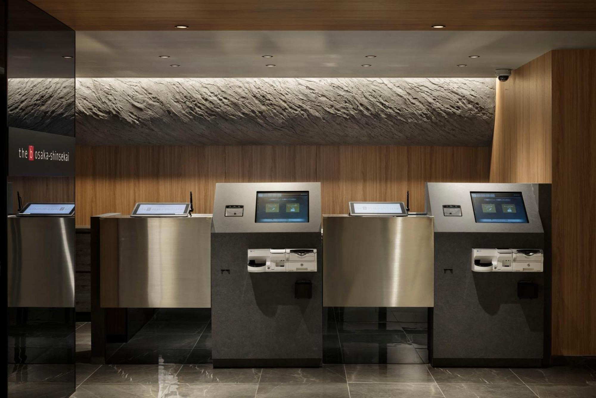 The B Osaka-Shinsekai Hotel Bagian luar foto