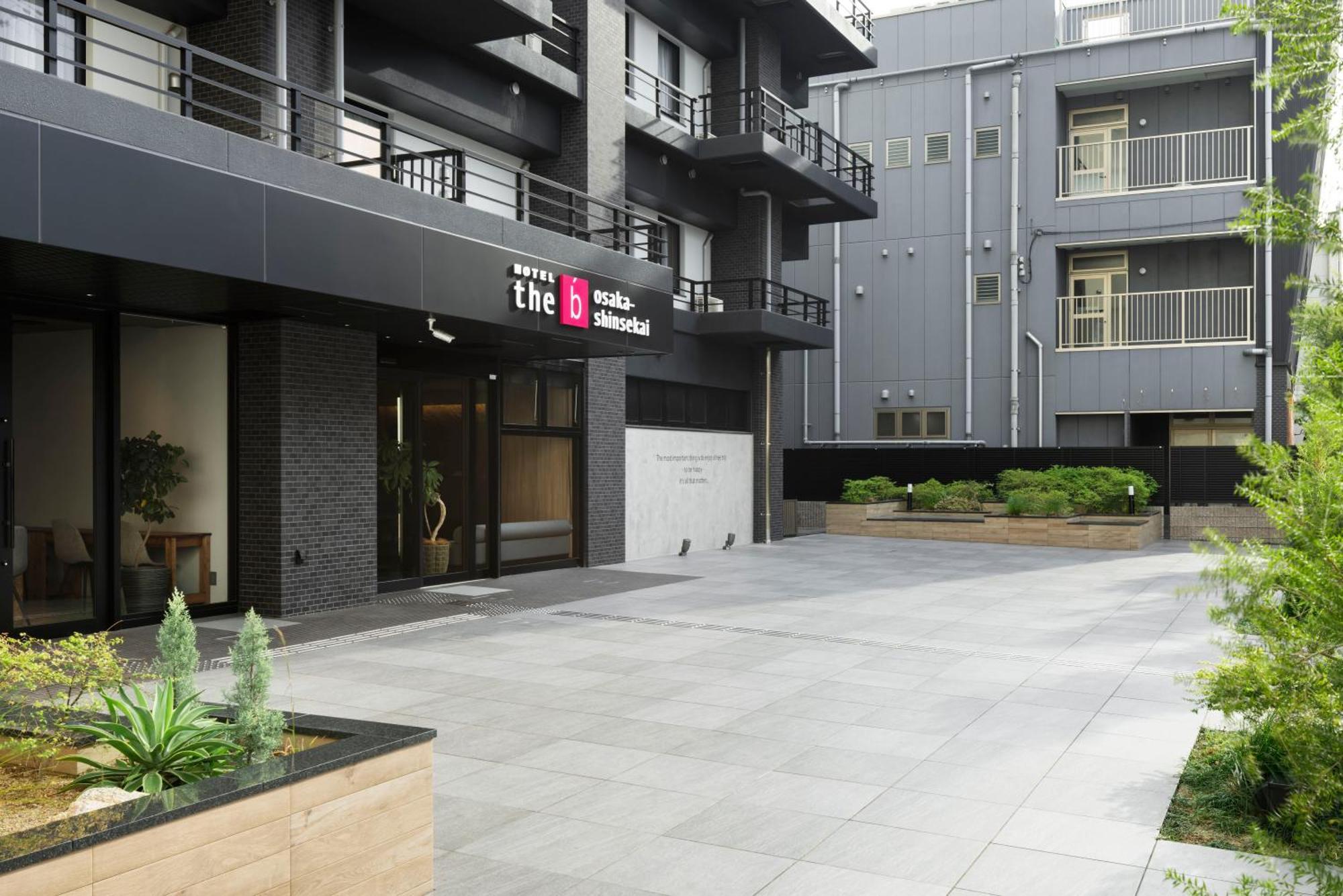 The B Osaka-Shinsekai Hotel Bagian luar foto