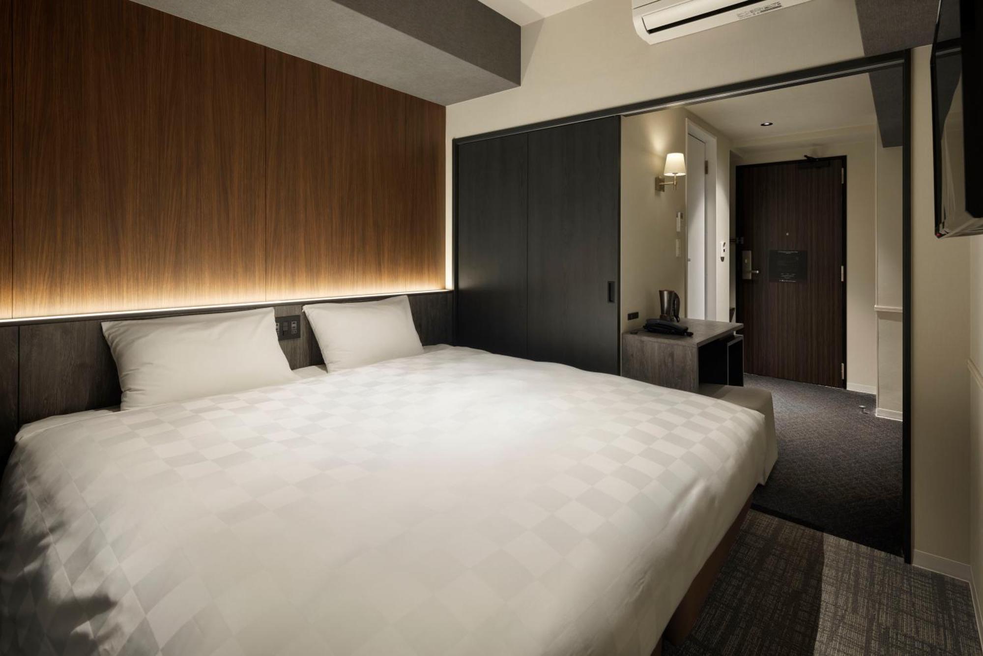 The B Osaka-Shinsekai Hotel Bagian luar foto