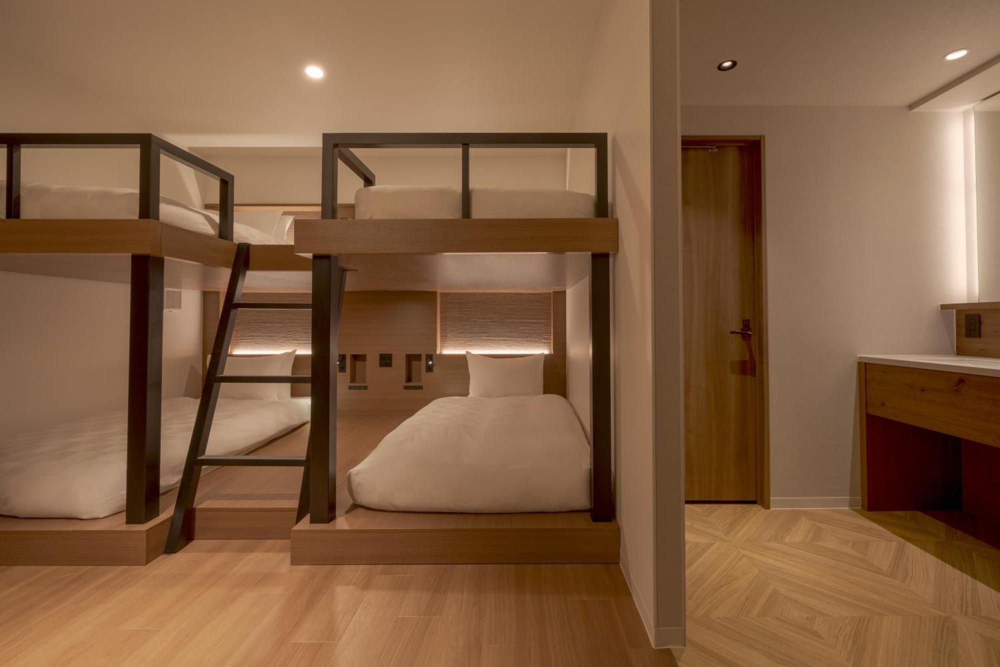 The B Osaka-Shinsekai Hotel Bagian luar foto